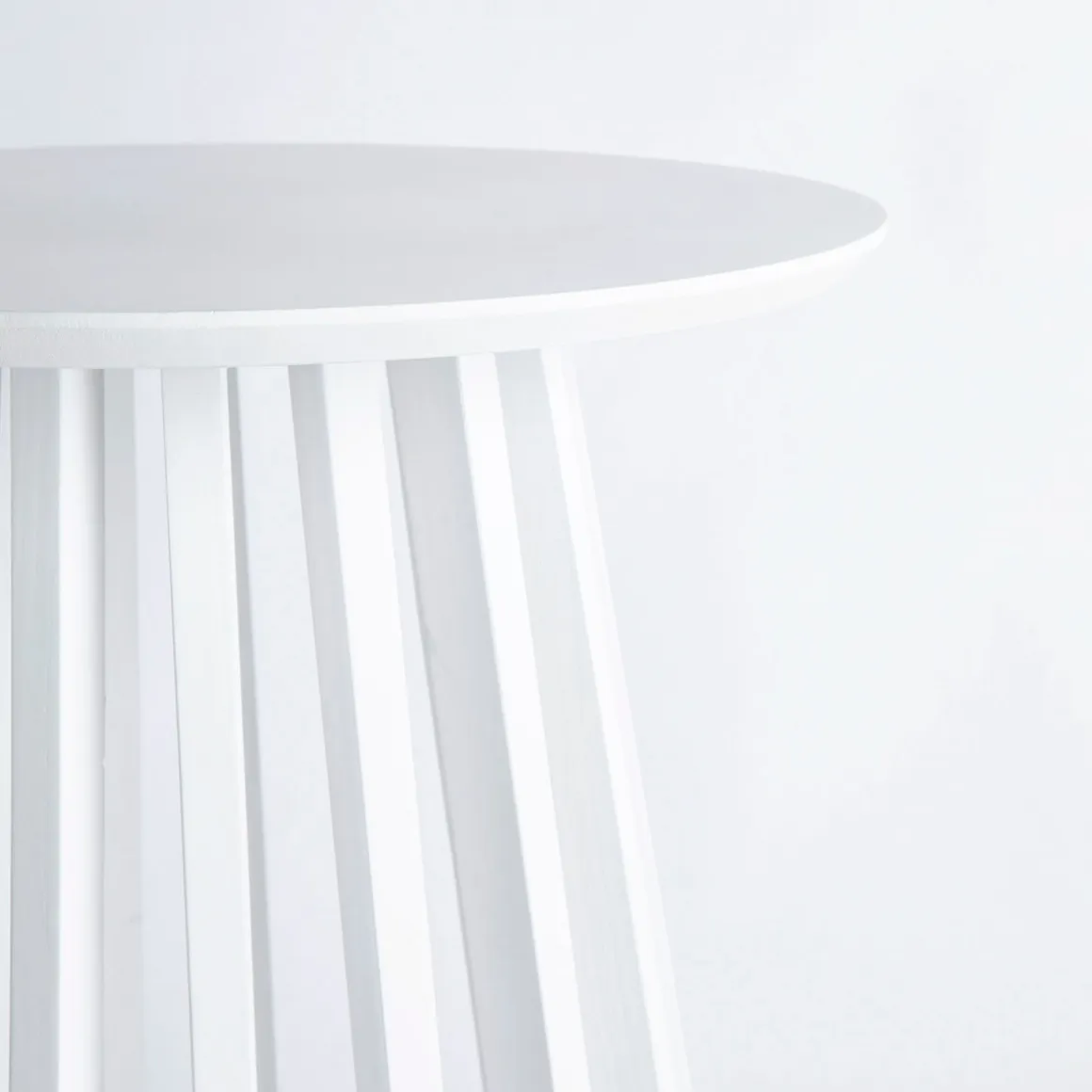 Cilia Side Table