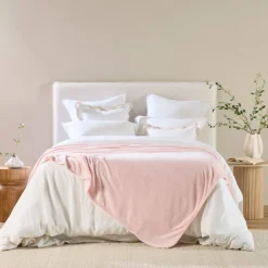Cloud Touch 300gsm Microfibre Blanket