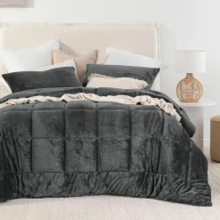 Cosy Cube Charcoal Comforter Set