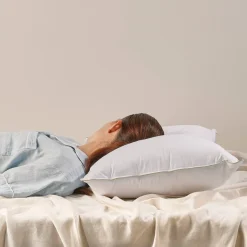 30/70 Duck Down Feather Medium Pillow