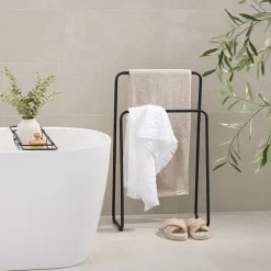 James Freestanding Towel Rack