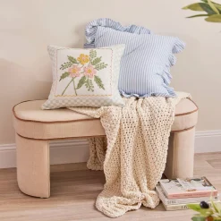 Juno Bench