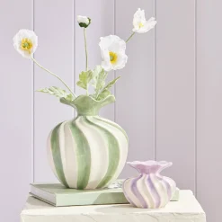 Lea Swirl Vase