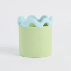 Maddi Wave Planter