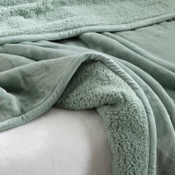 Marshmallow 510gsm Microfibre Blanket