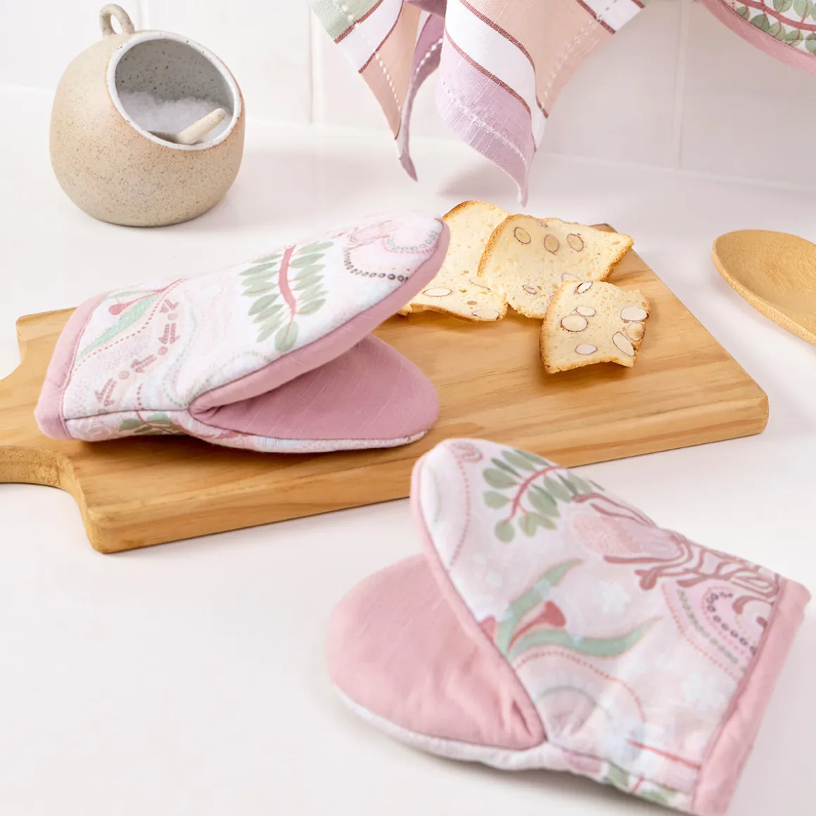 Paths of Rest by Domica Hill Mini Oven Glove 2pk