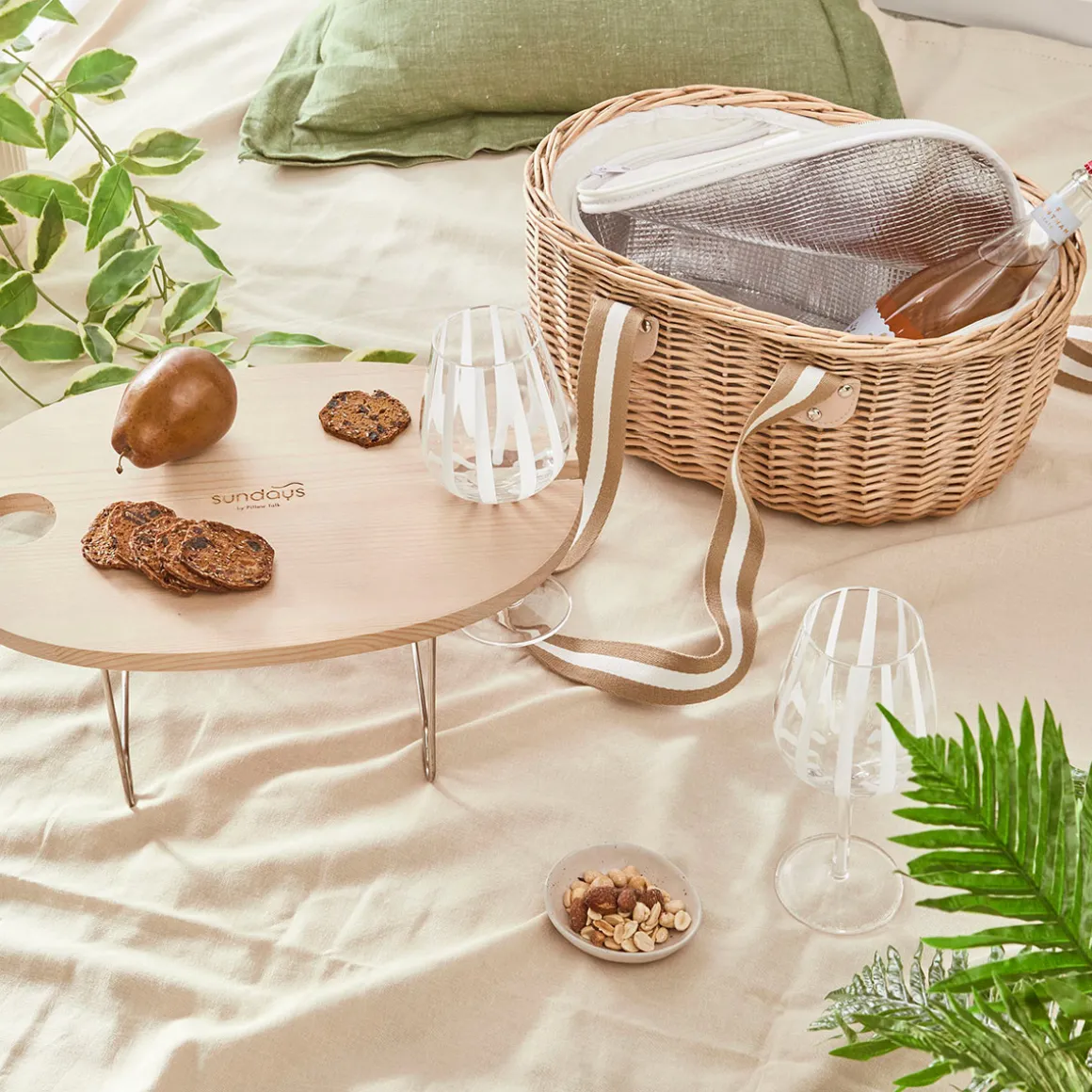 Remi Insulated Picnic Basket