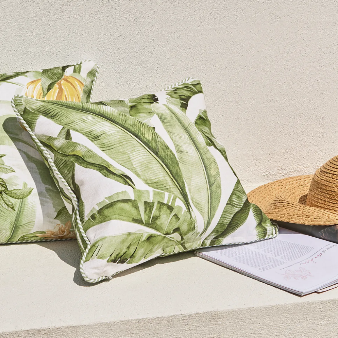 Tropical Havana Leaf Outdoor Cushion