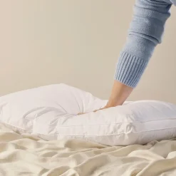 Ultra Loft Soft Gusseted Microfibre Pillow