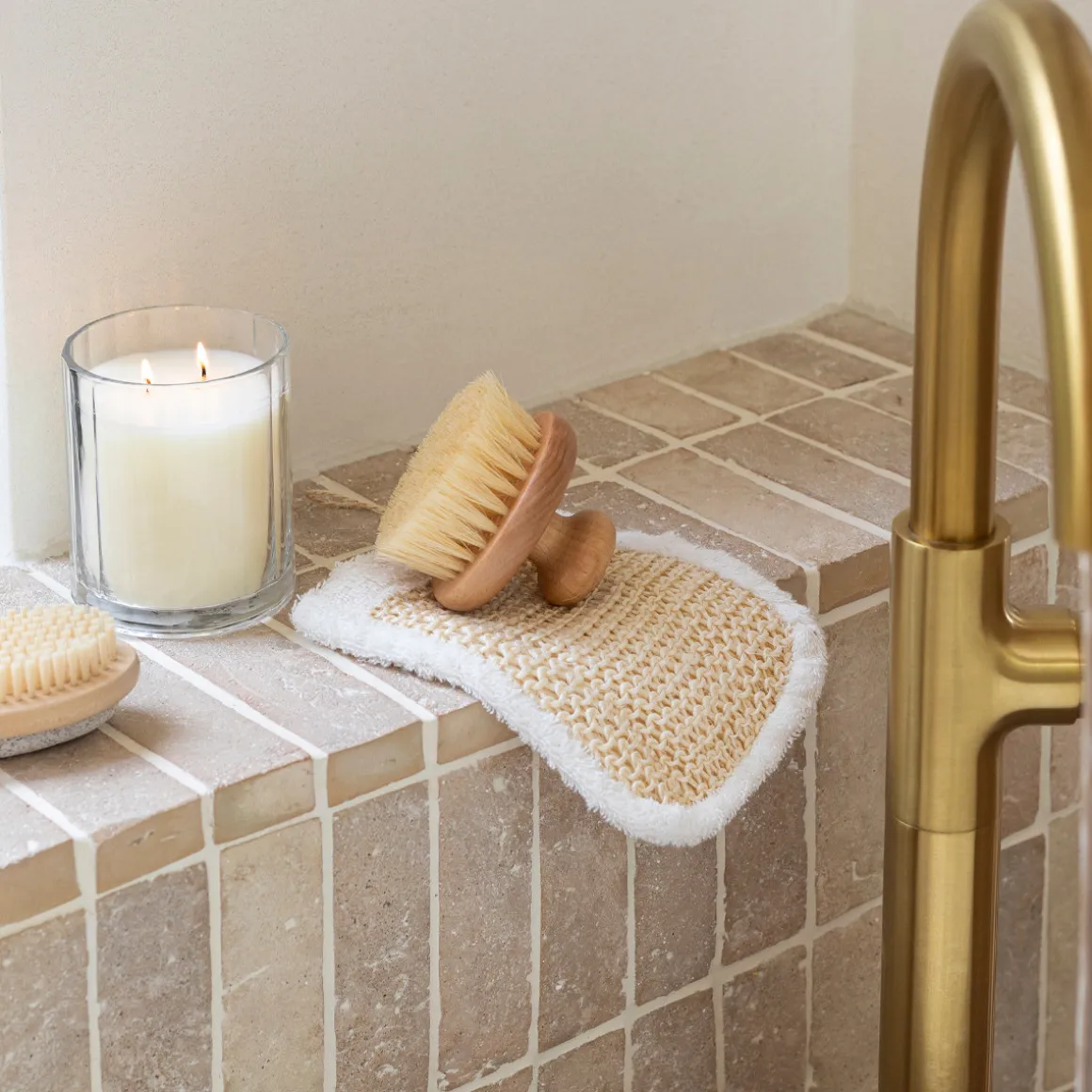 Wooden Sisal Bath Brush